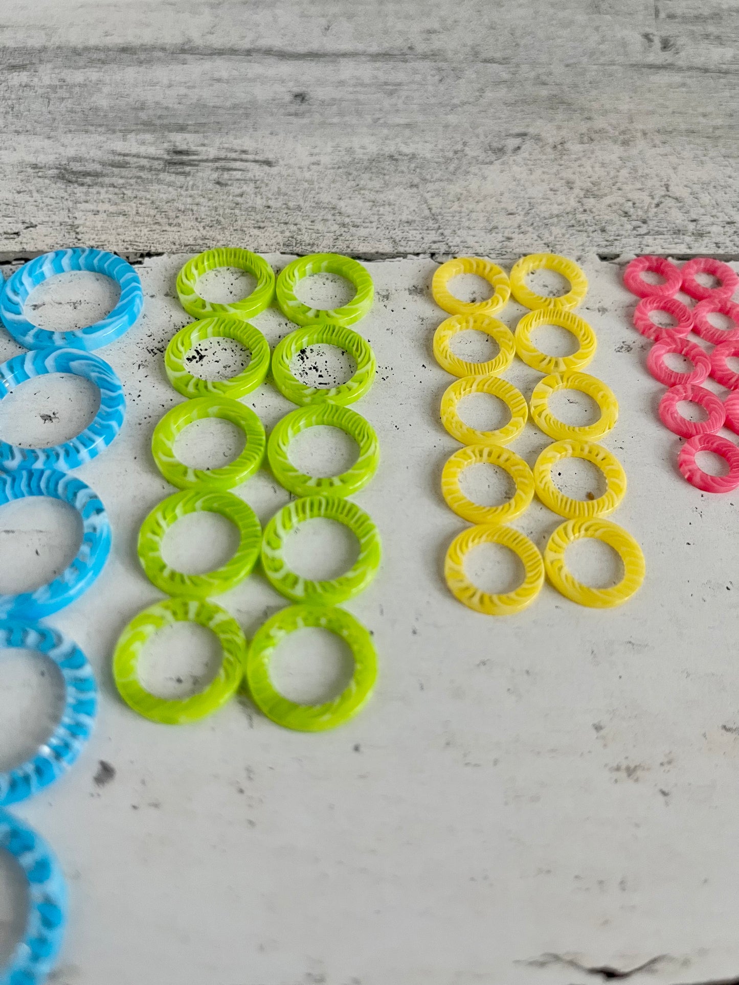 ChiaoGoo Knitting Stitch Markers - 5-15mm