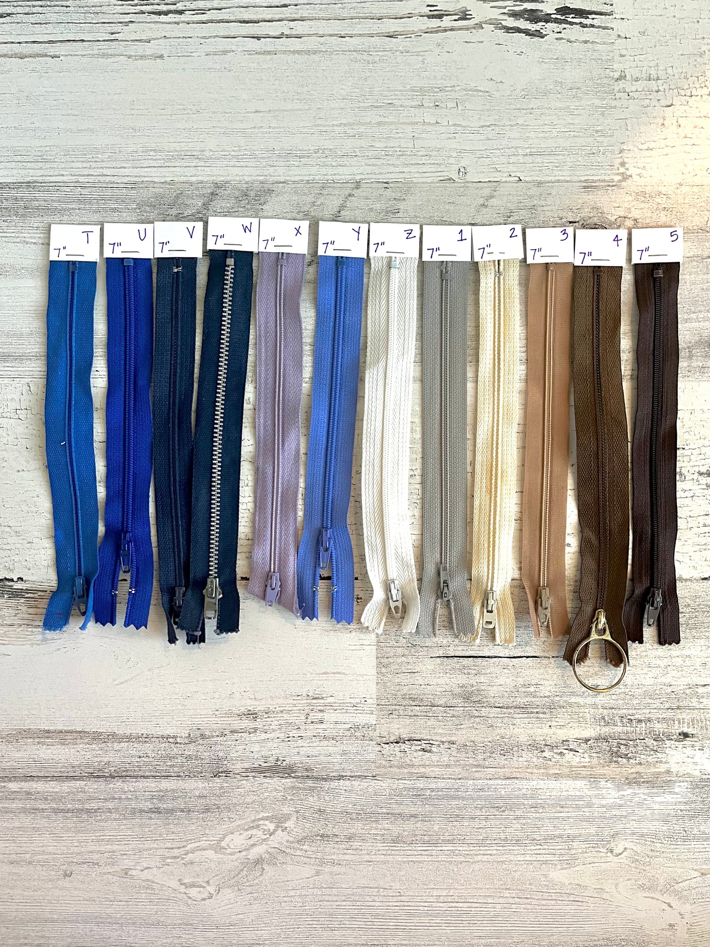 7 inch Zippers