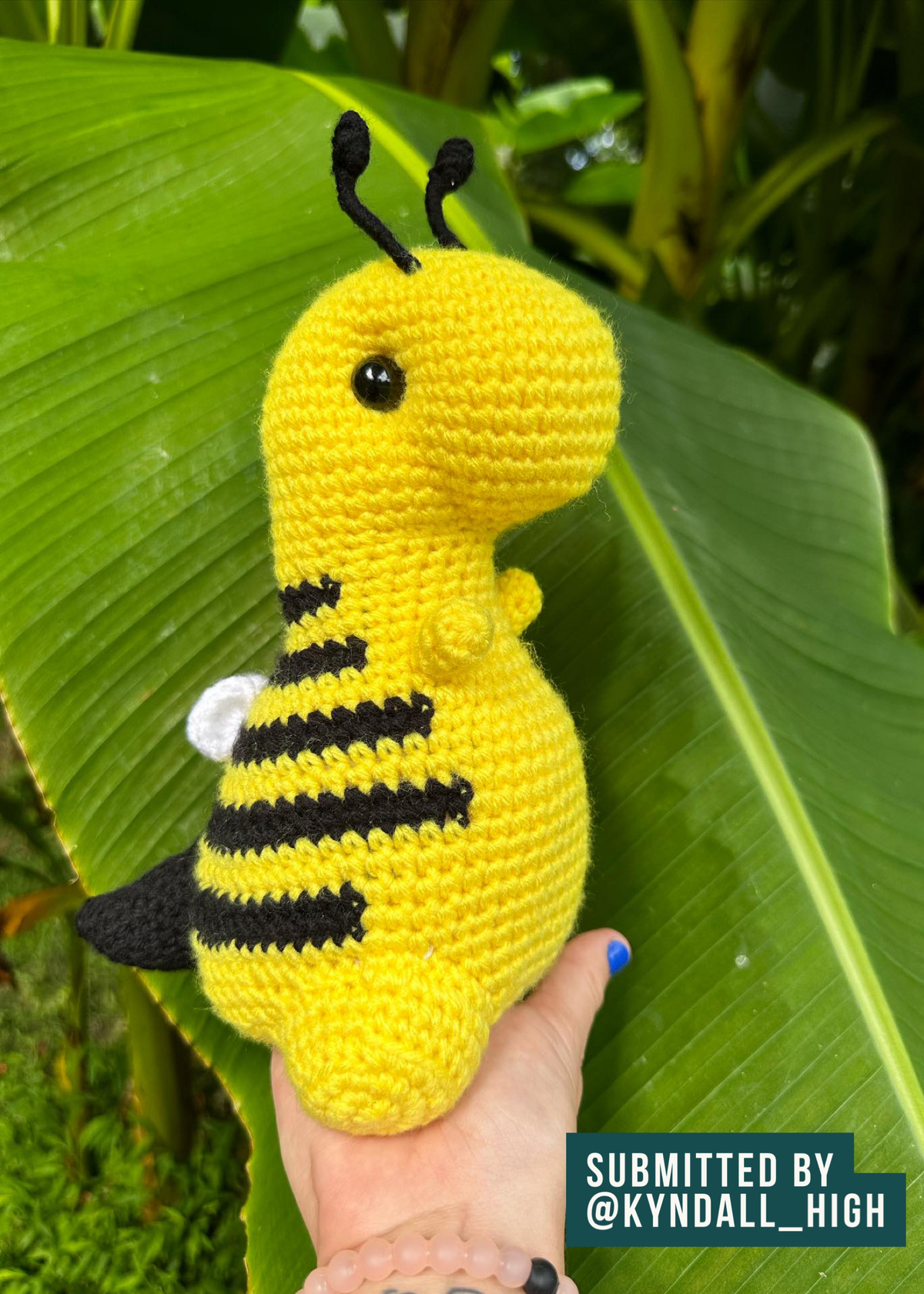 Sting the Bumblebee - Chubby Dinosaur