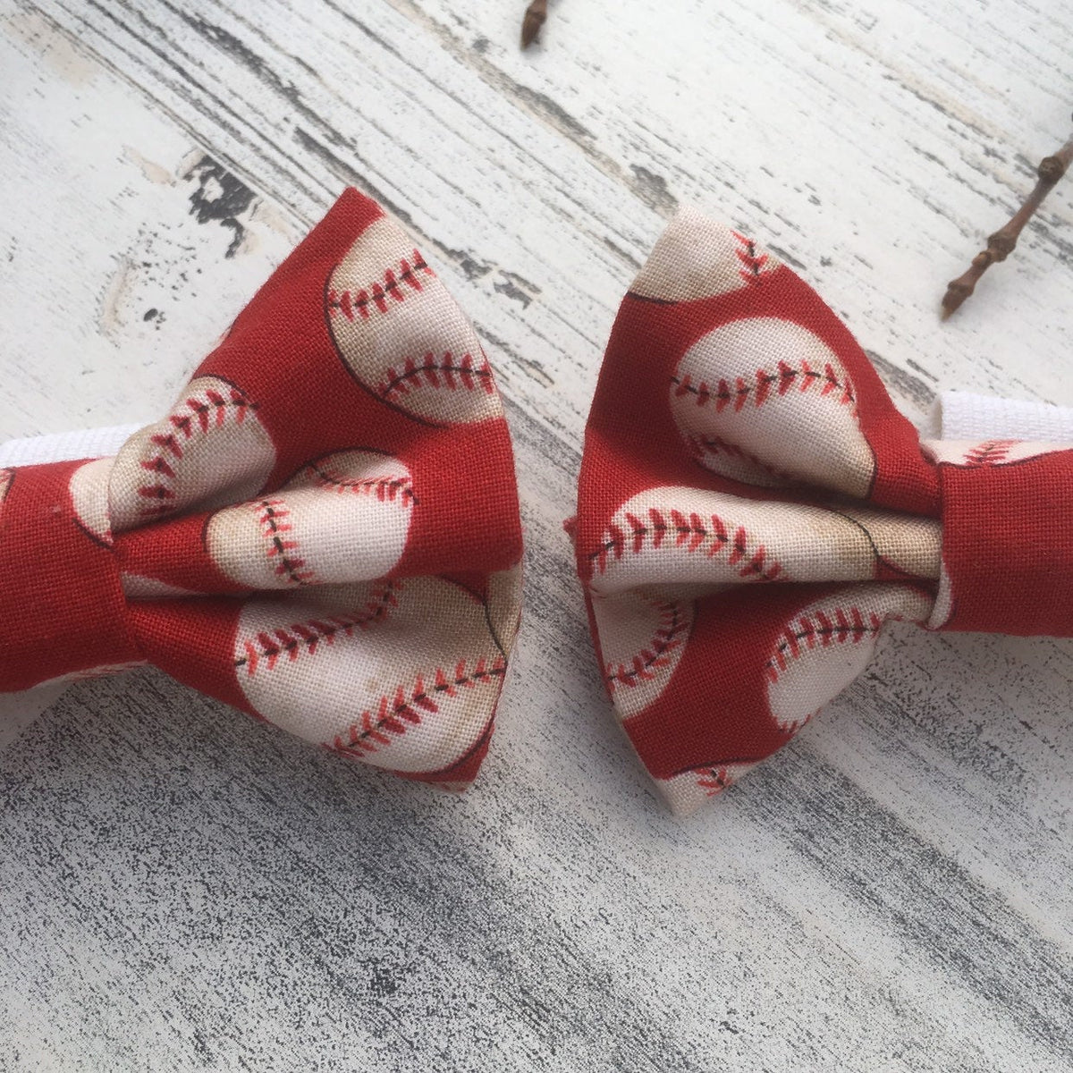 Vintage Baseball - Slip On Bow Tie