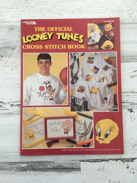 The Official Looney Tunes Cross Stitch Book 1995, 37 Designs