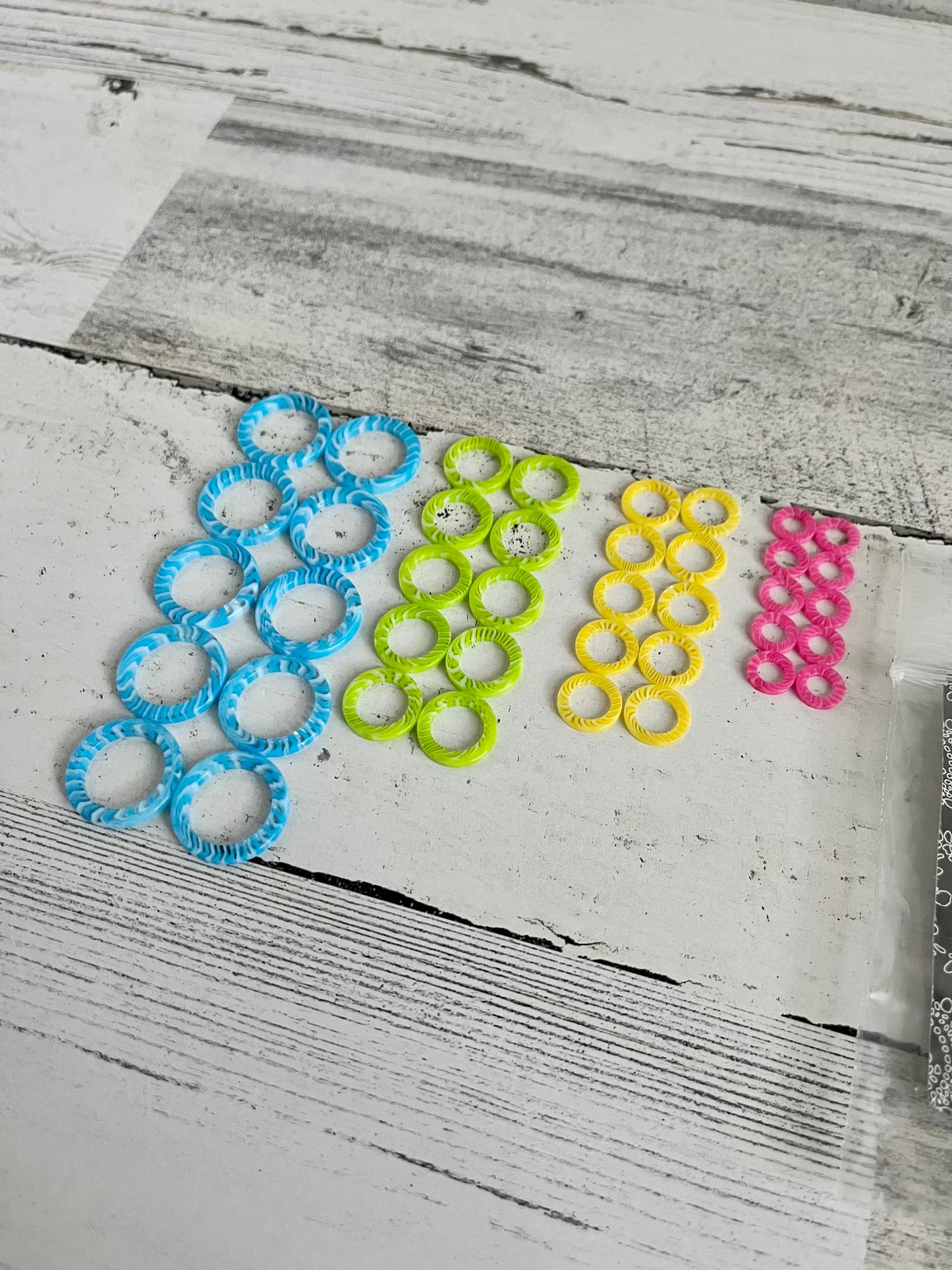 ChiaoGoo Knitting Stitch Markers - 5-15mm