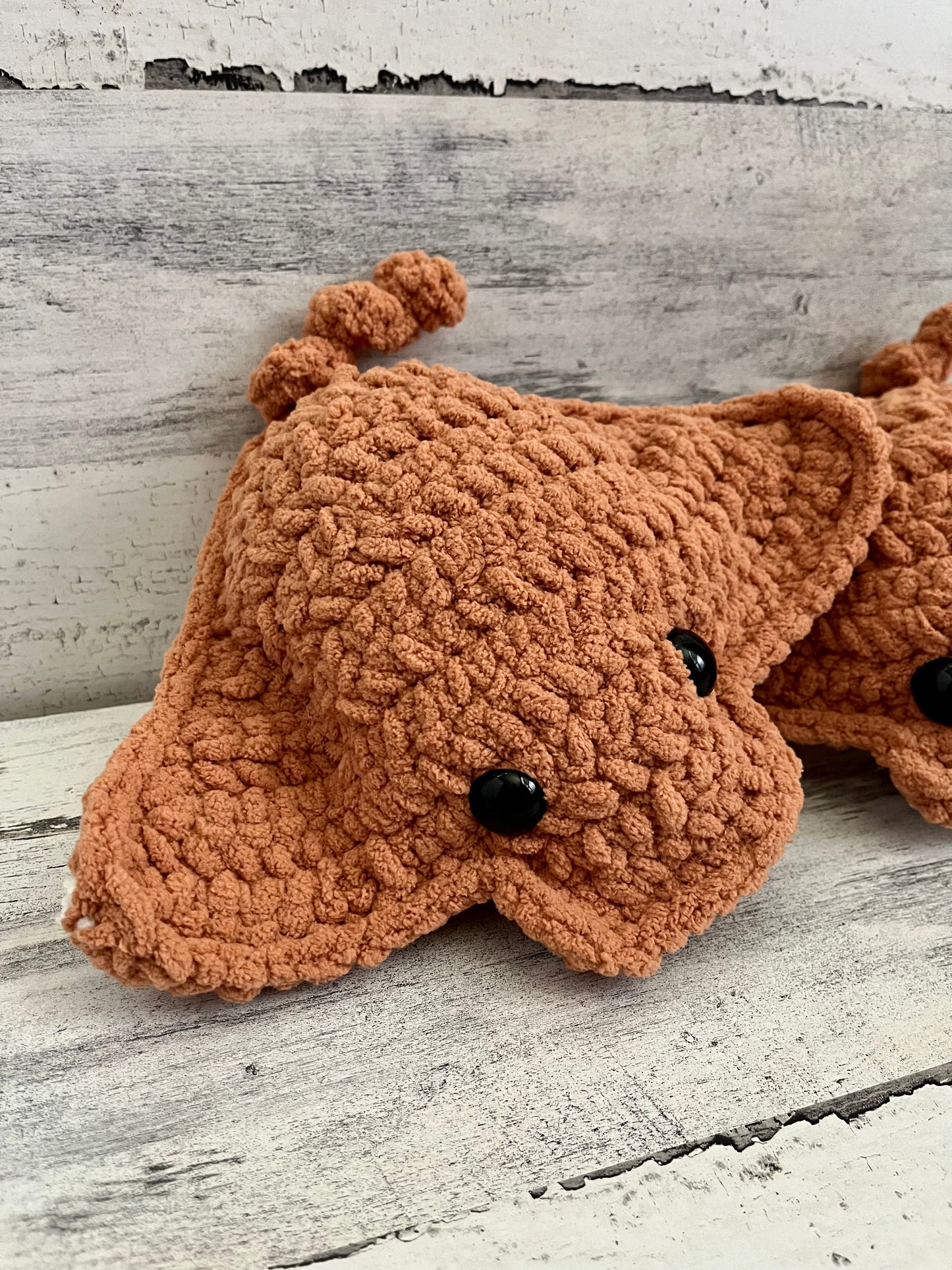 Cayenne Ray - MEGA Plush