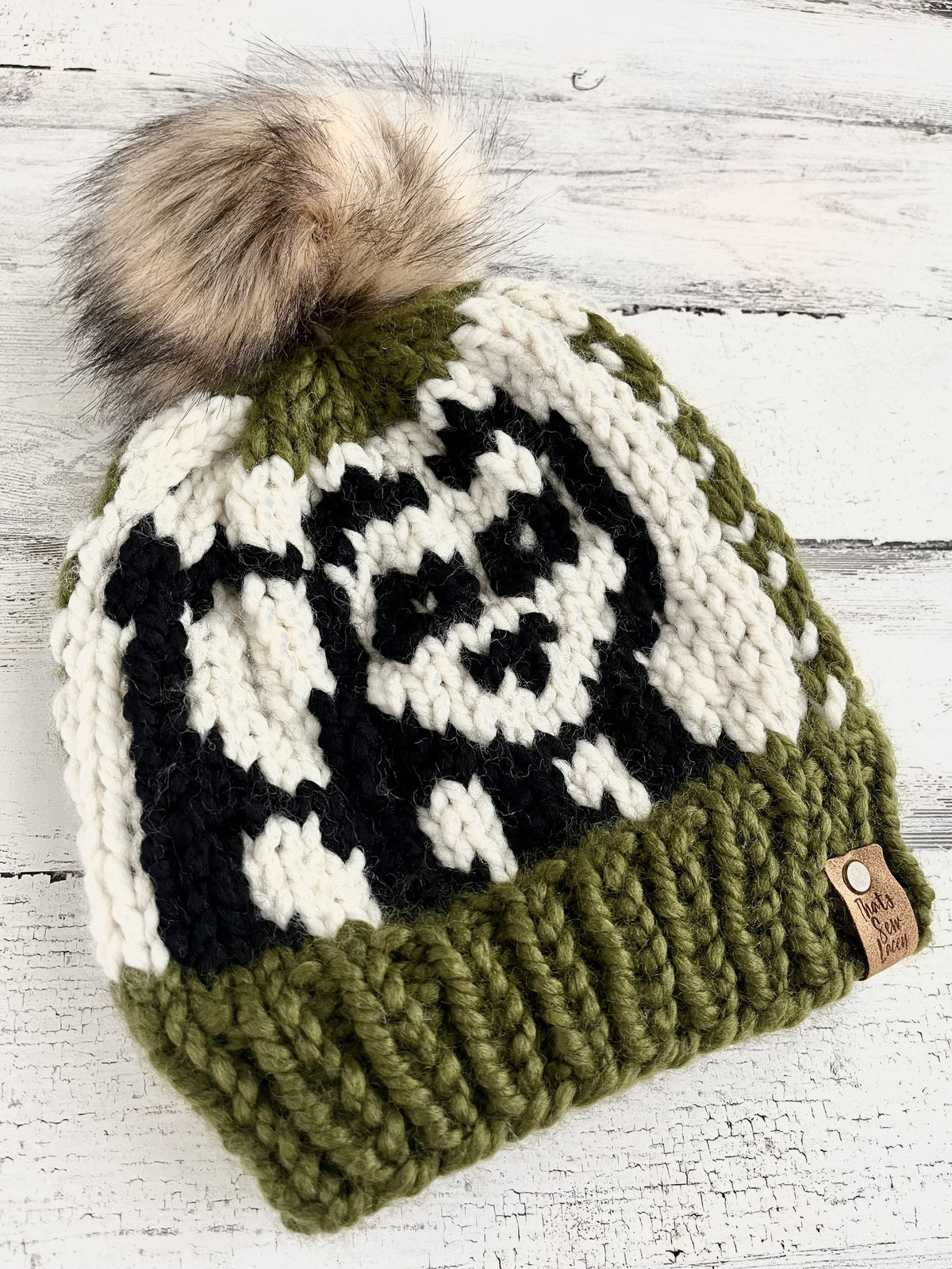PDF Pattern - The Hungry Panda Beanie - Knitting